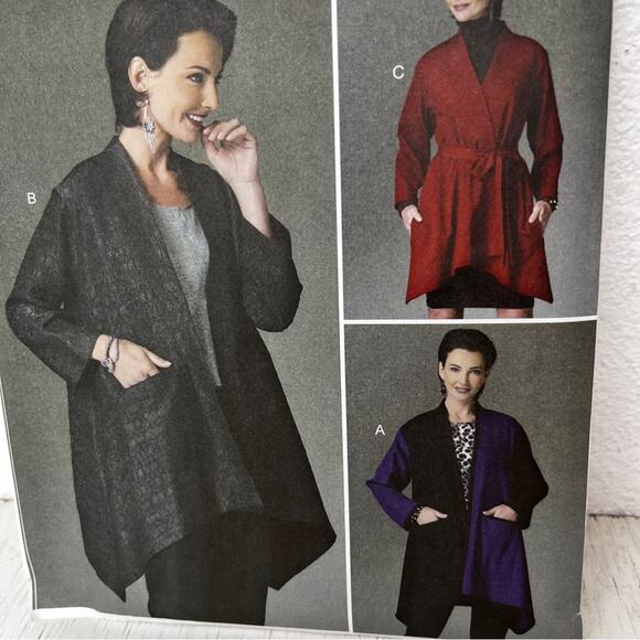 Butterick B6422 Women's Jacket Pattern Uncut - Picture 3 of 6